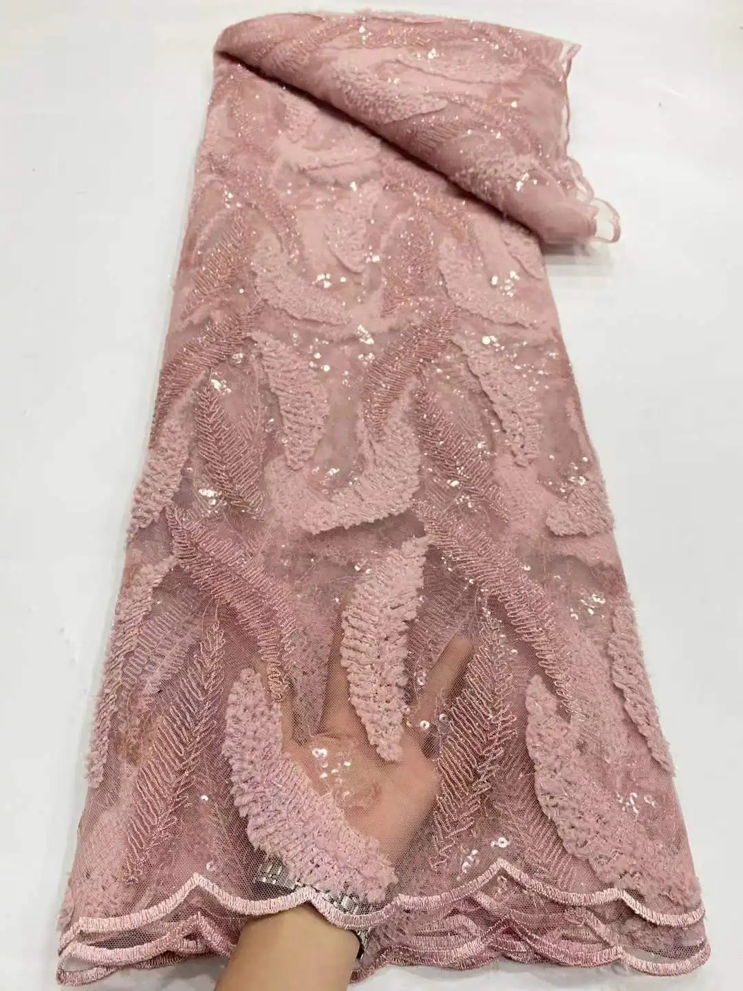 Африканская чистая кружевная ткань 2022 Качественная веревочная вышивка пайетками Нигерийская французская тюлевая кружевная ткань для свадебных платьев женщин
